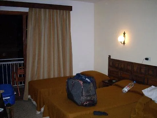 Hostal Santa Ana يوريت دي مار