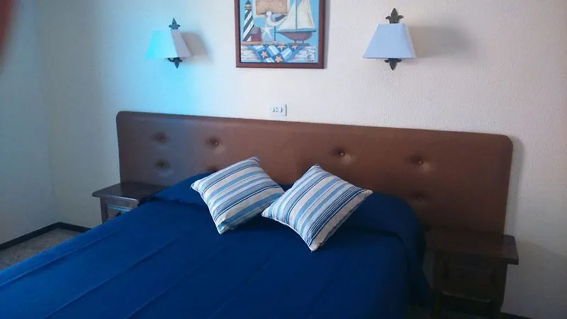Hostal Santa Ana يوريت دي مار